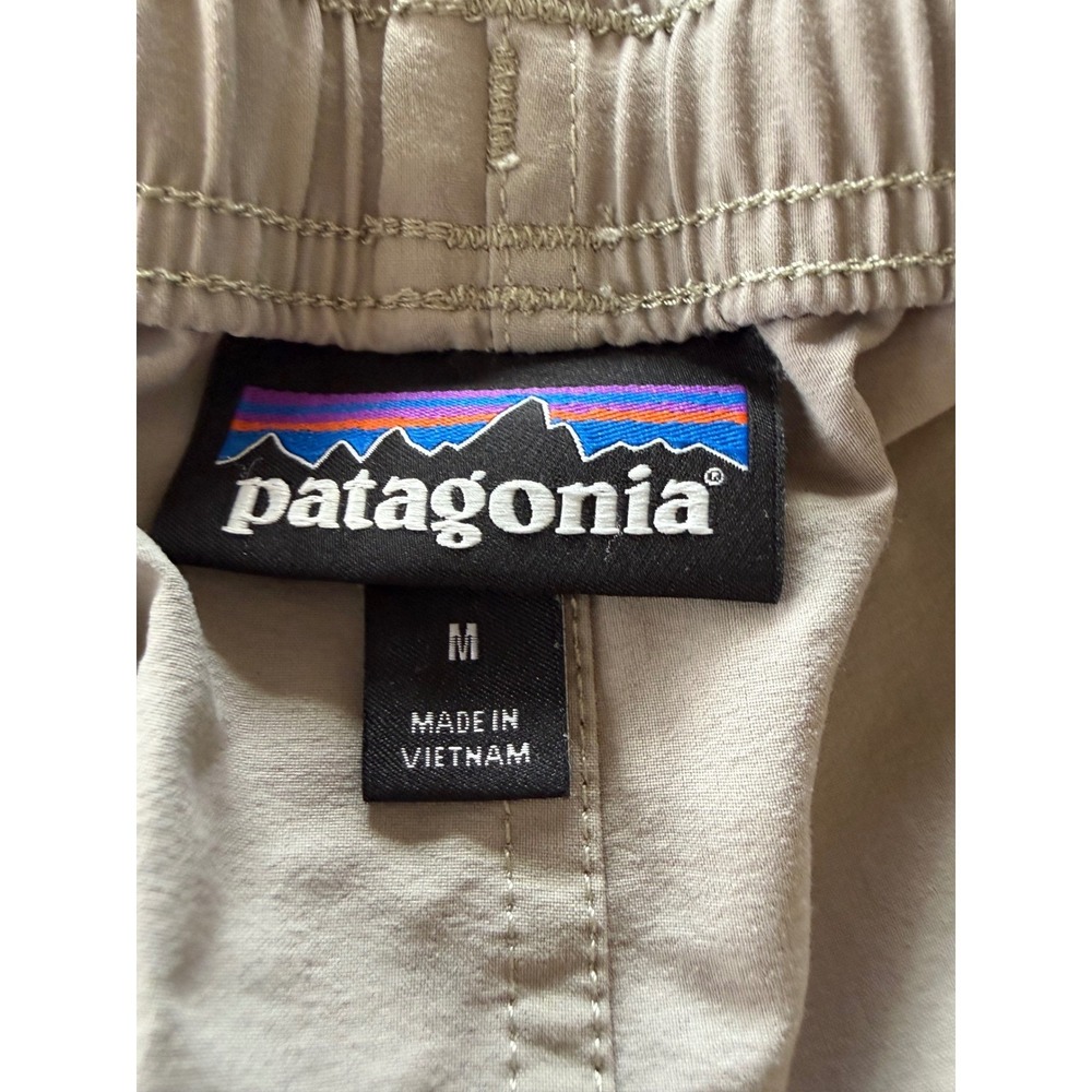 Patagonia Mens Stretch Wavefarer Walk Shorts Tan Blue Floral Size M Active Beach - Picture 6 of 9